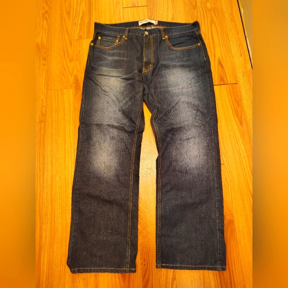 - Men's Levi Strauss Blue Jeans Size 36x30 Like New